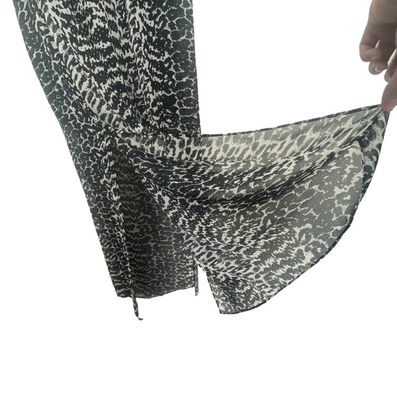 Vince Camuto Black and White Chiffon Sheer Overlay Tank Maxi Dress - Picture 4 of 10